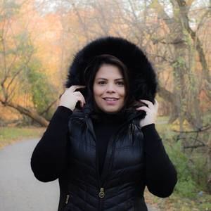 Meet your Posher, Rebeca